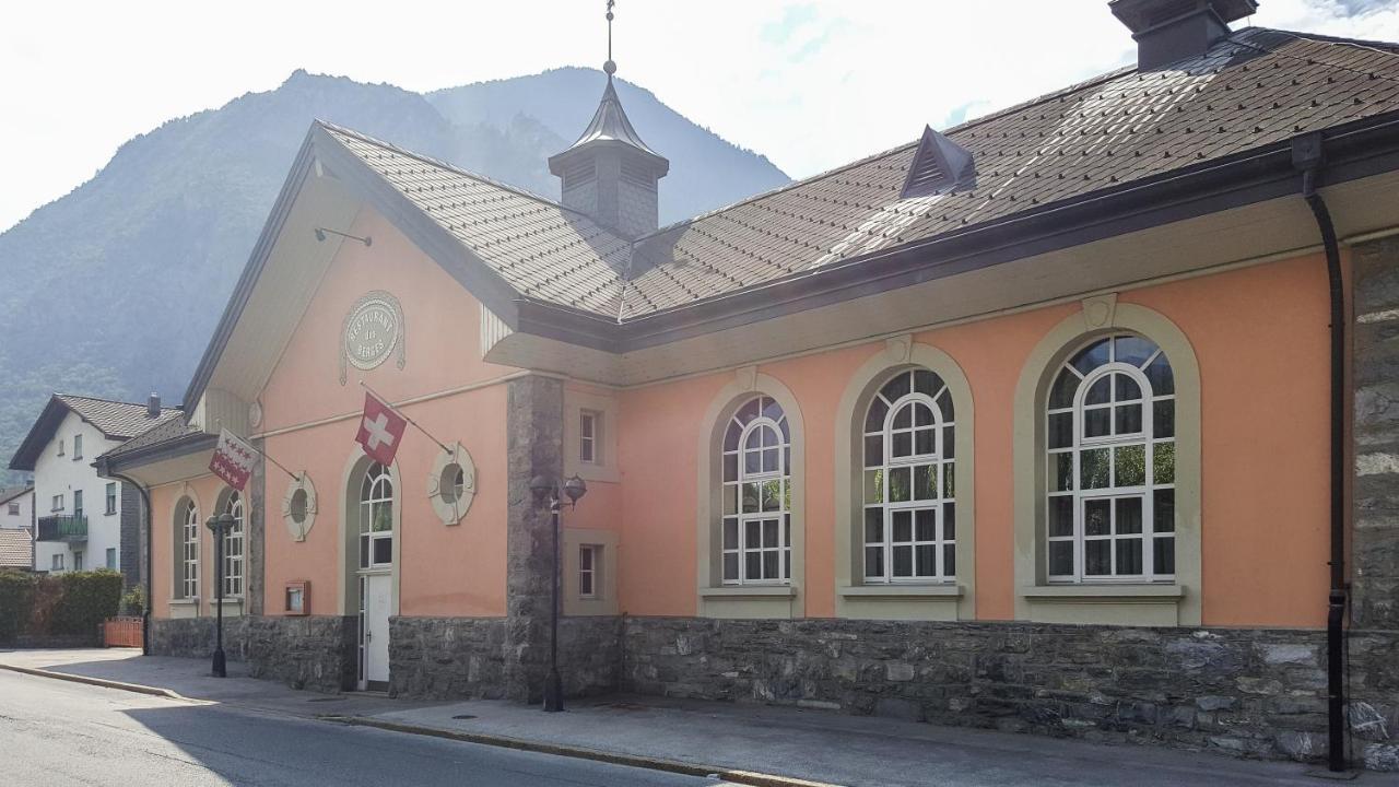 Hotel Les Berges Chippis Экстерьер фото
