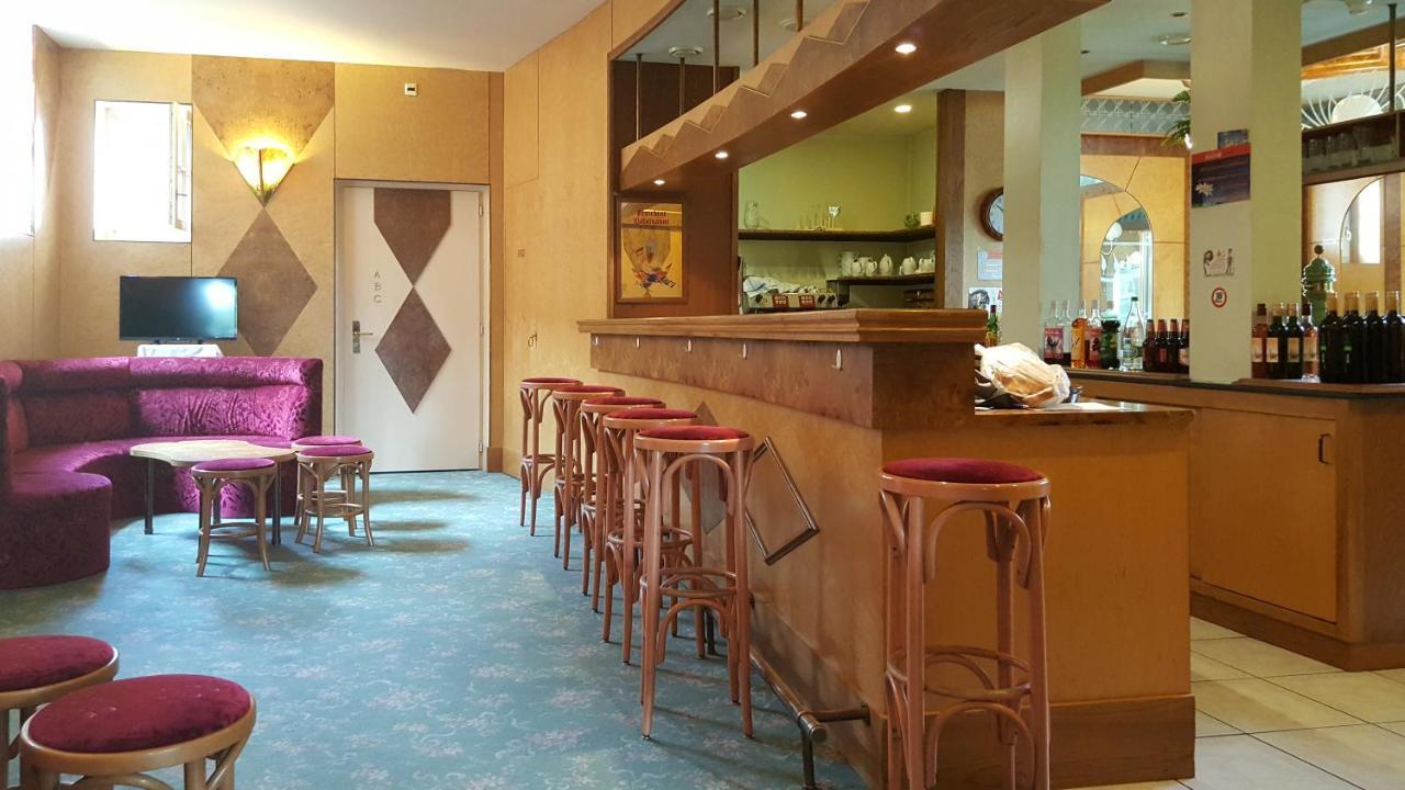 Hotel Les Berges Chippis Экстерьер фото