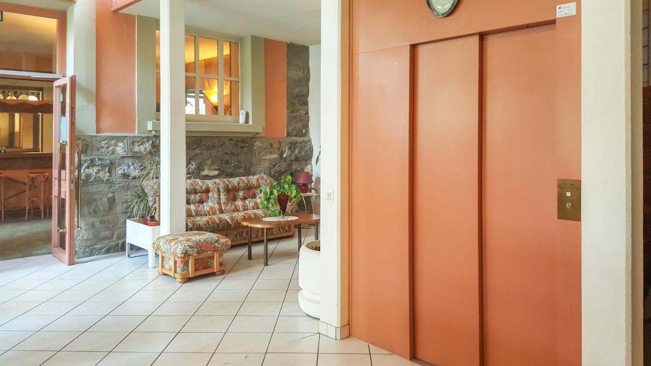 Hotel Les Berges Chippis Экстерьер фото