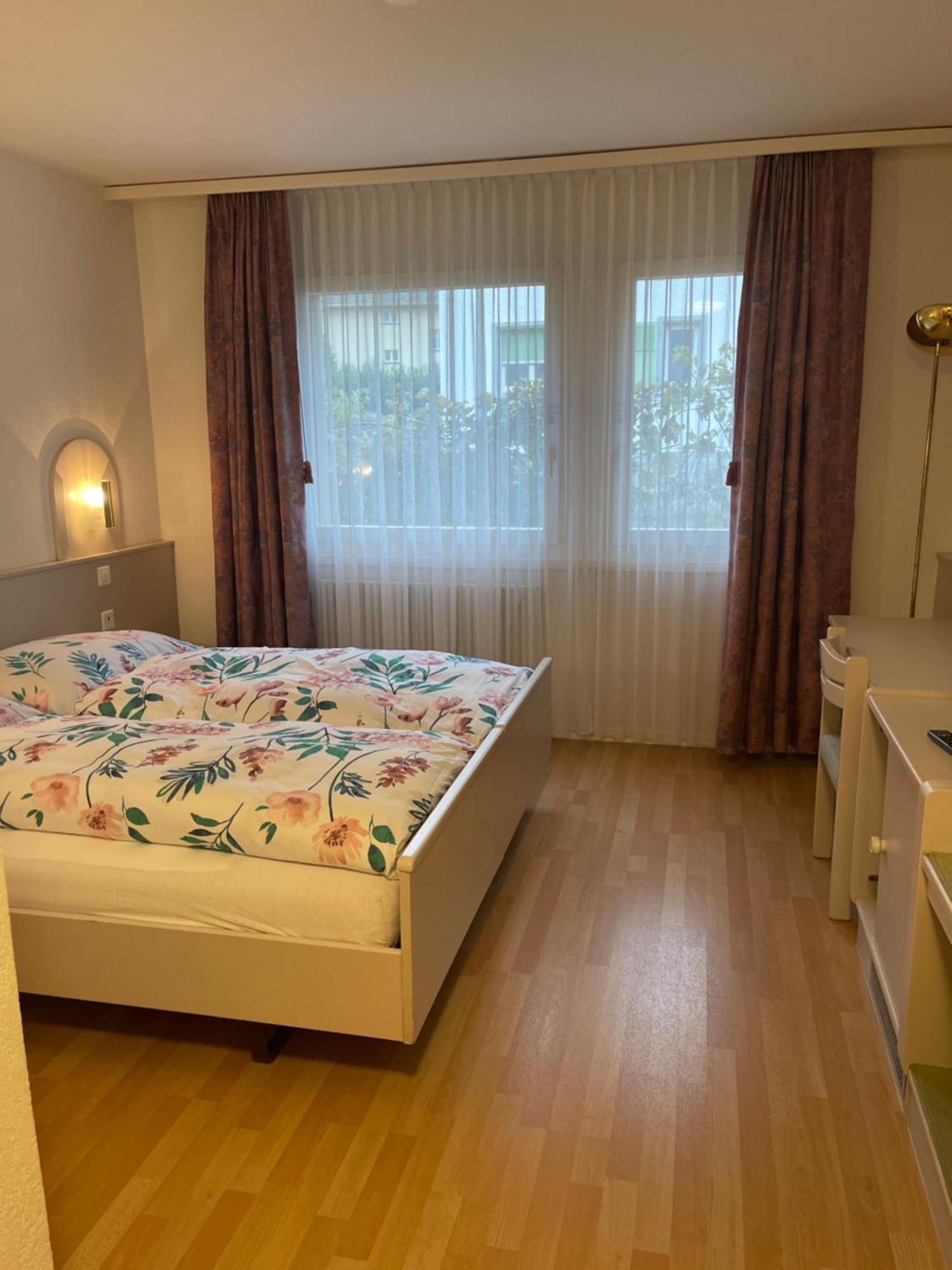 Hotel Les Berges Chippis Экстерьер фото