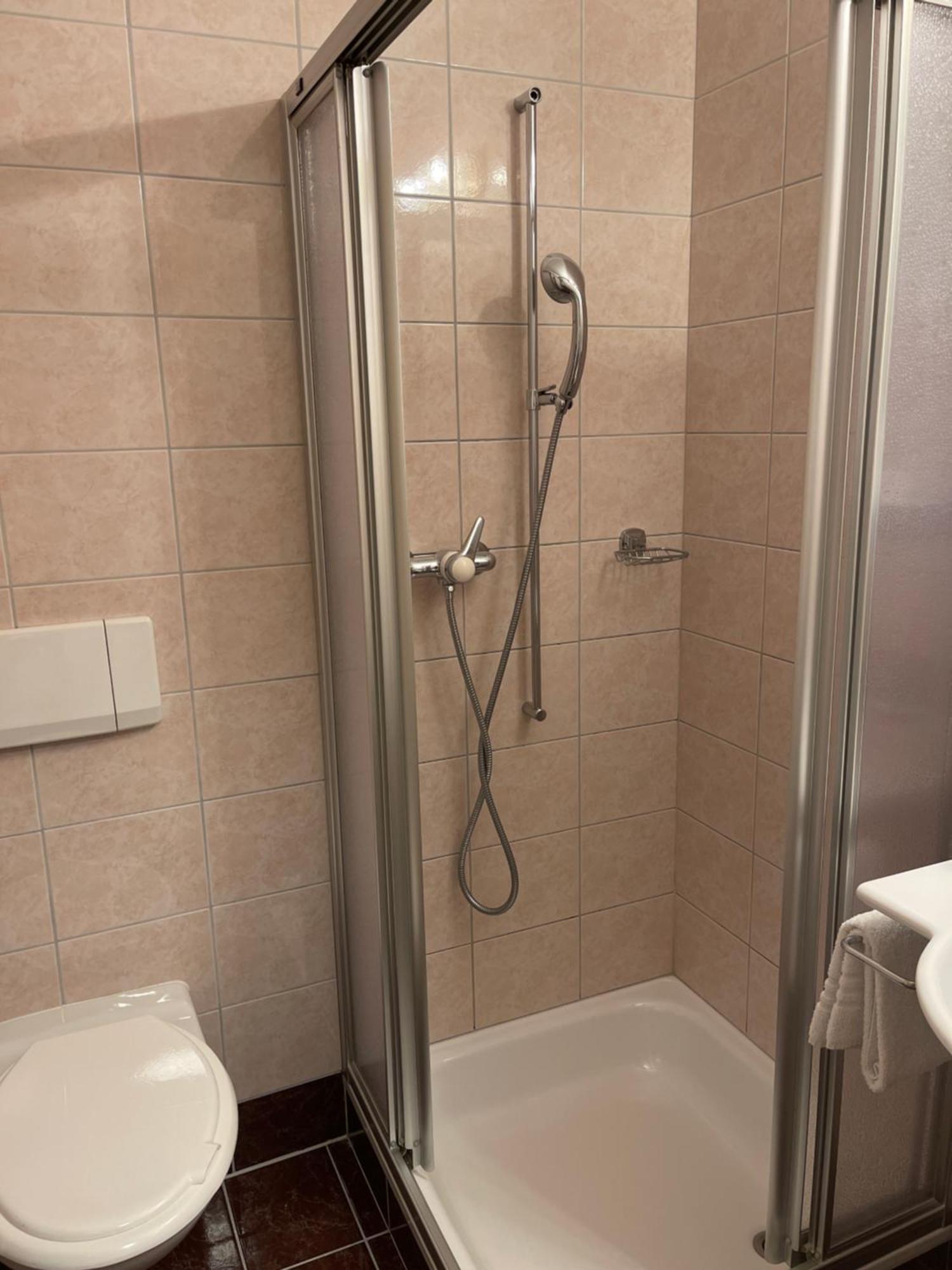 Hotel Les Berges Chippis Экстерьер фото